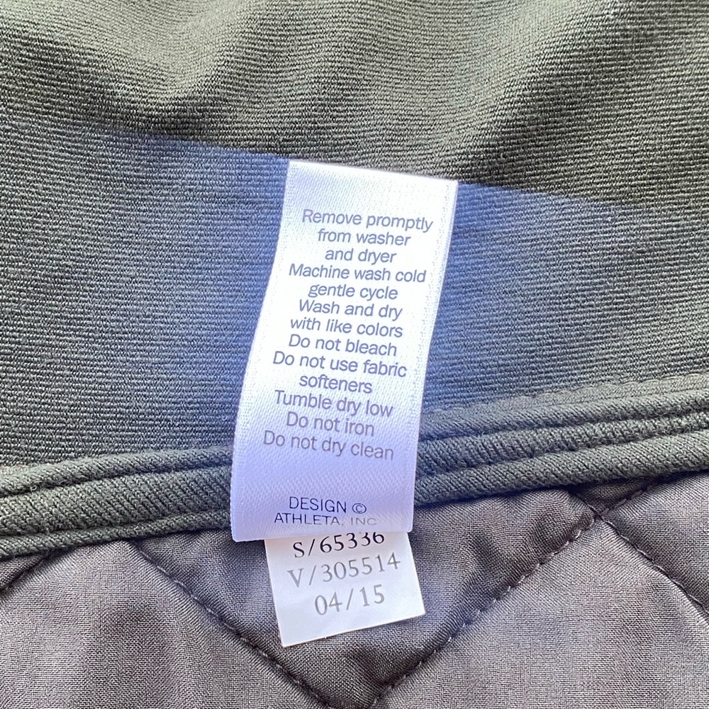 Athleta Upside Quilted Vest in Green ~ Size XXS - Picture 10 of 11